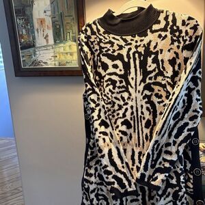 Chicos Tunic Sweater Size L Womens Large Leopard Mock Neck Cotton Cashmere Blend